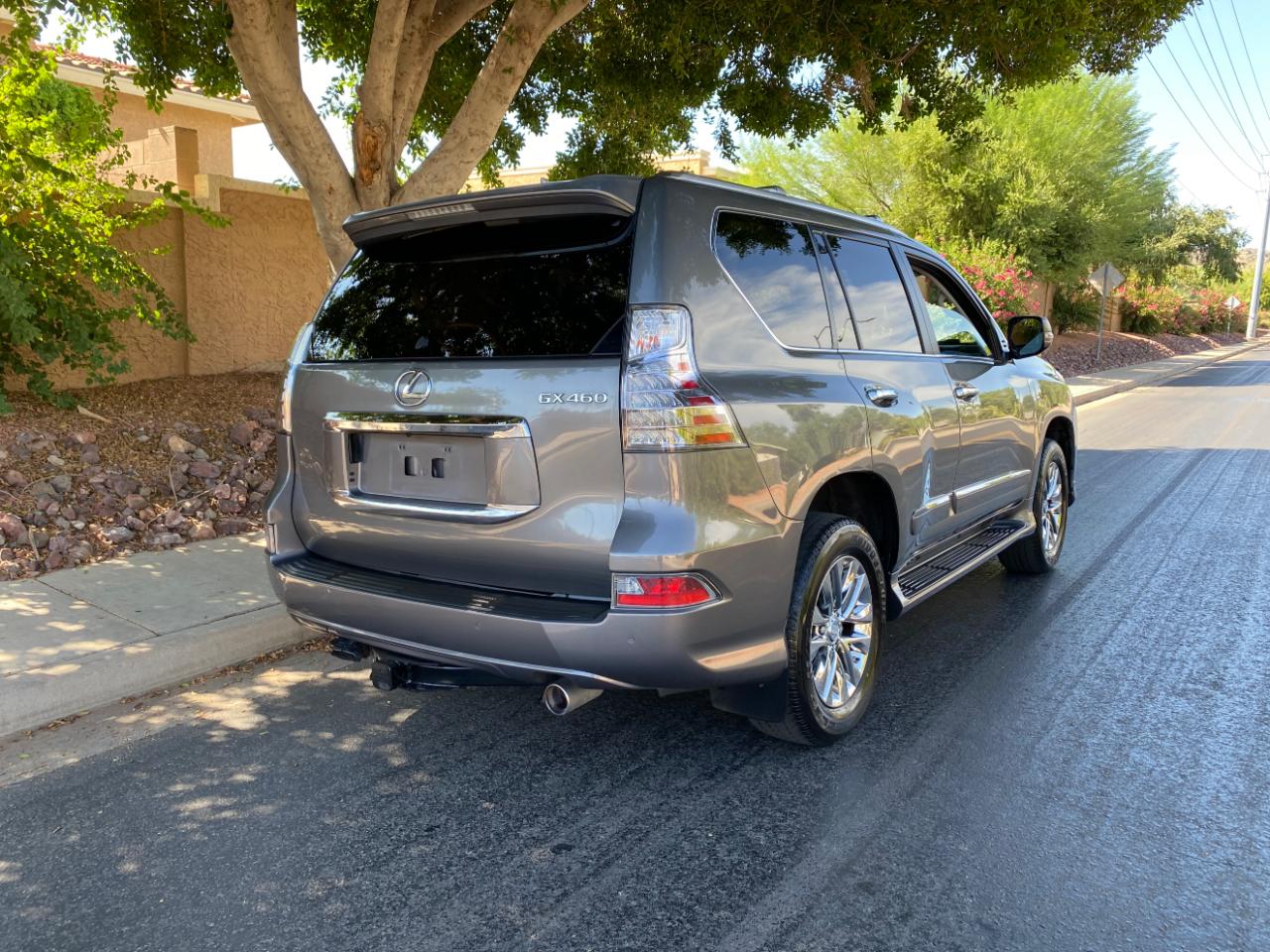 Lexus GX 460 4WD 4dr Luxury 2014