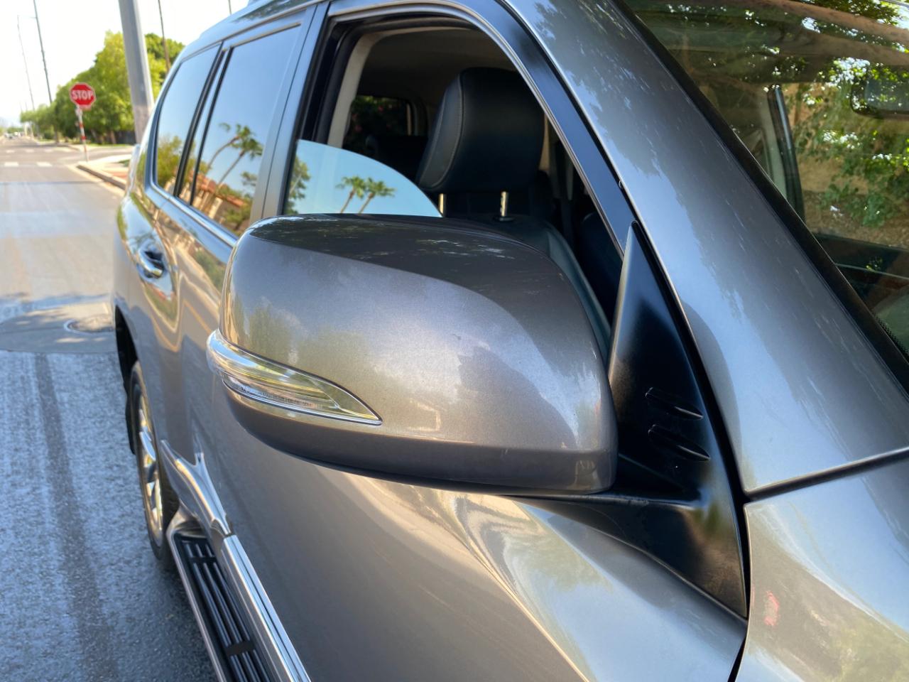 Lexus GX 460 4WD 4dr Luxury 2014