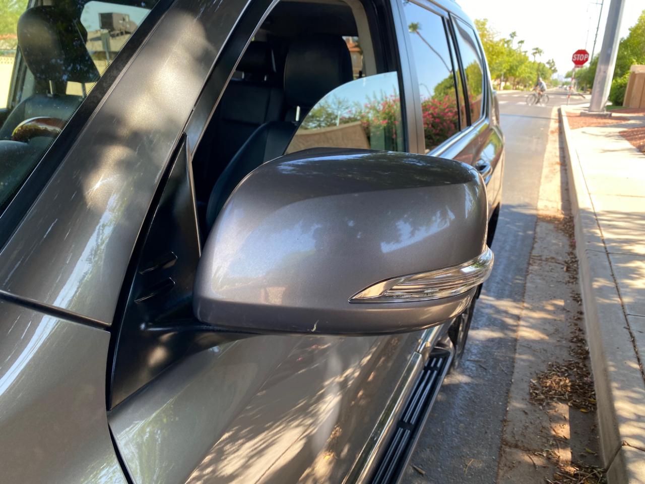 Lexus GX 460 4WD 4dr Luxury 2014