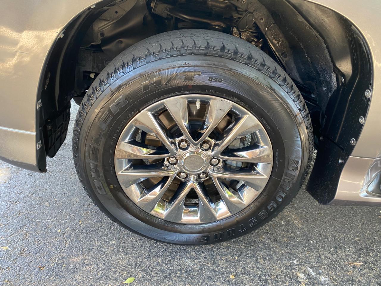 Lexus GX 460 4WD 4dr Luxury 2014