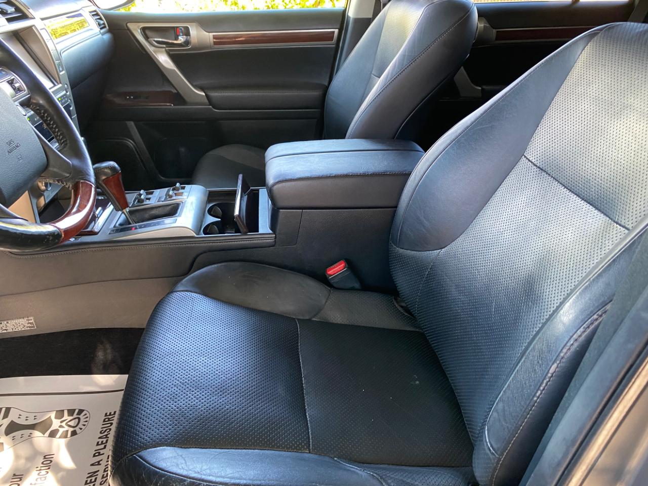 Lexus GX 460 4WD 4dr Luxury 2014