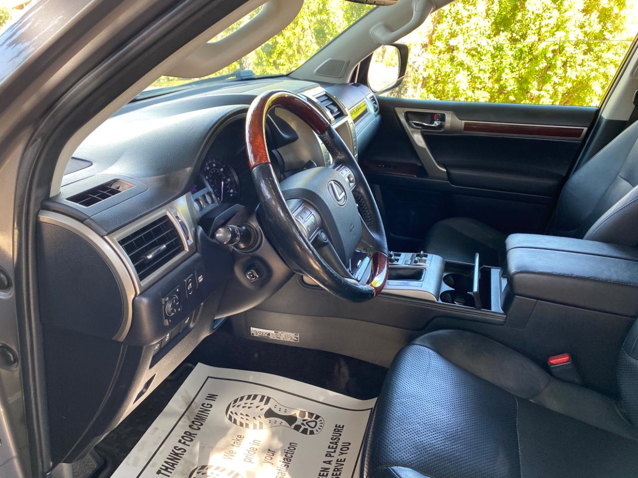 Lexus GX 460 4WD 4dr Luxury 2014