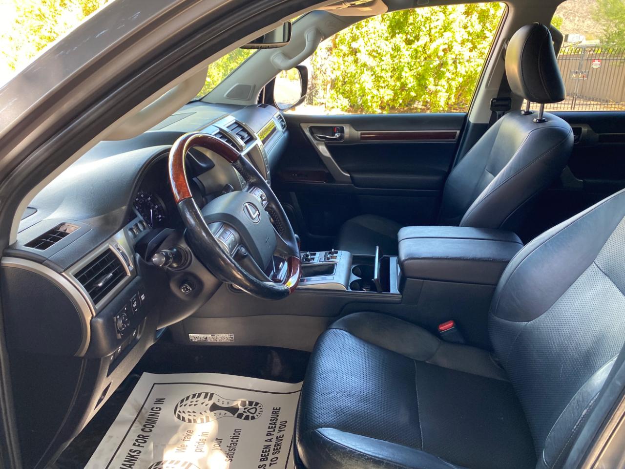 Lexus GX 460 4WD 4dr Luxury 2014