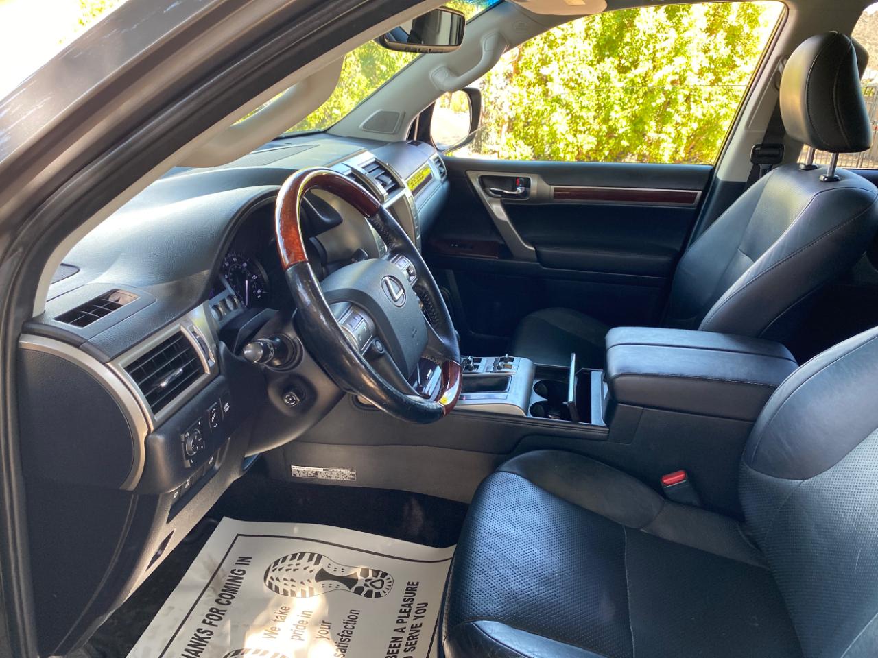 Lexus GX 460 4WD 4dr Luxury 2014