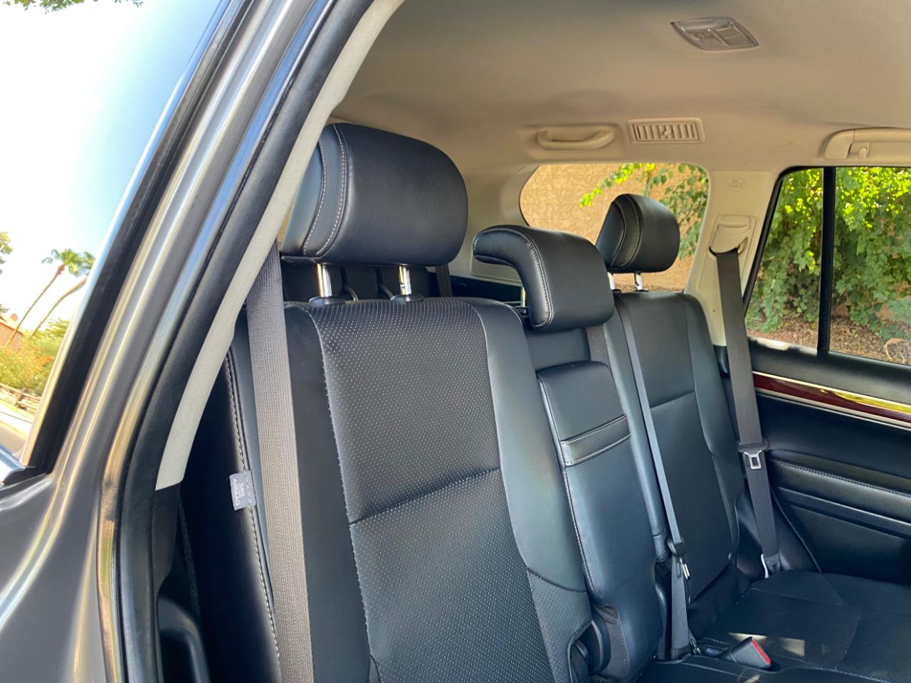 Lexus GX 460 4WD 4dr Luxury 2014