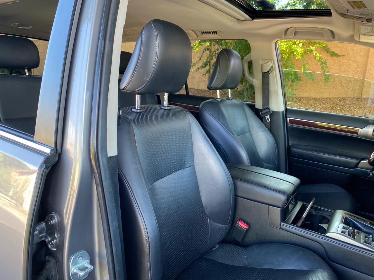 Lexus GX 460 4WD 4dr Luxury 2014