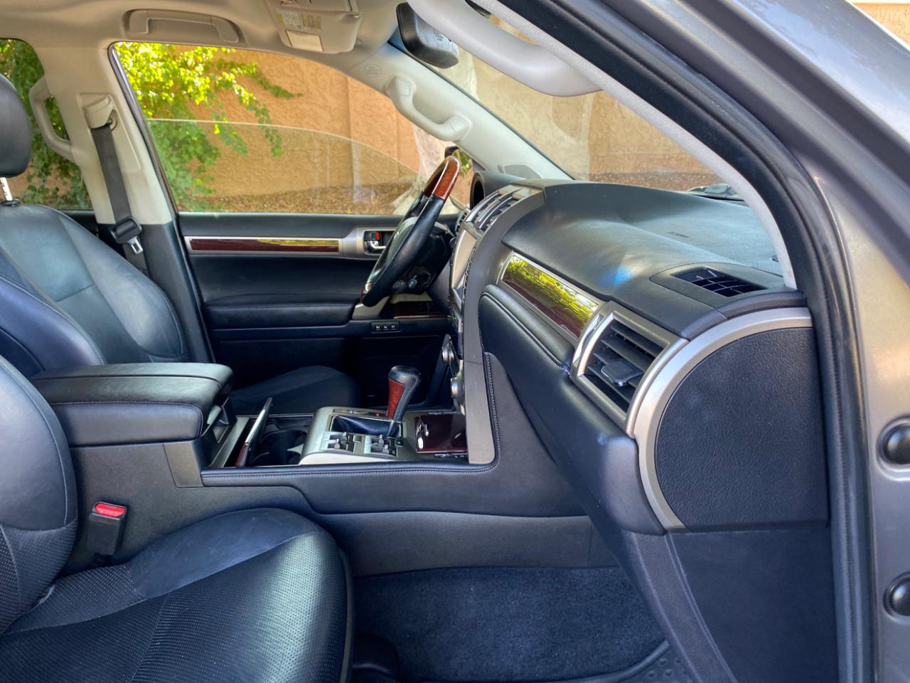 Lexus GX 460 4WD 4dr Luxury 2014