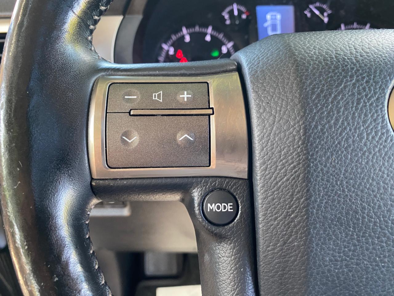 Lexus GX 460 4WD 4dr Luxury 2014