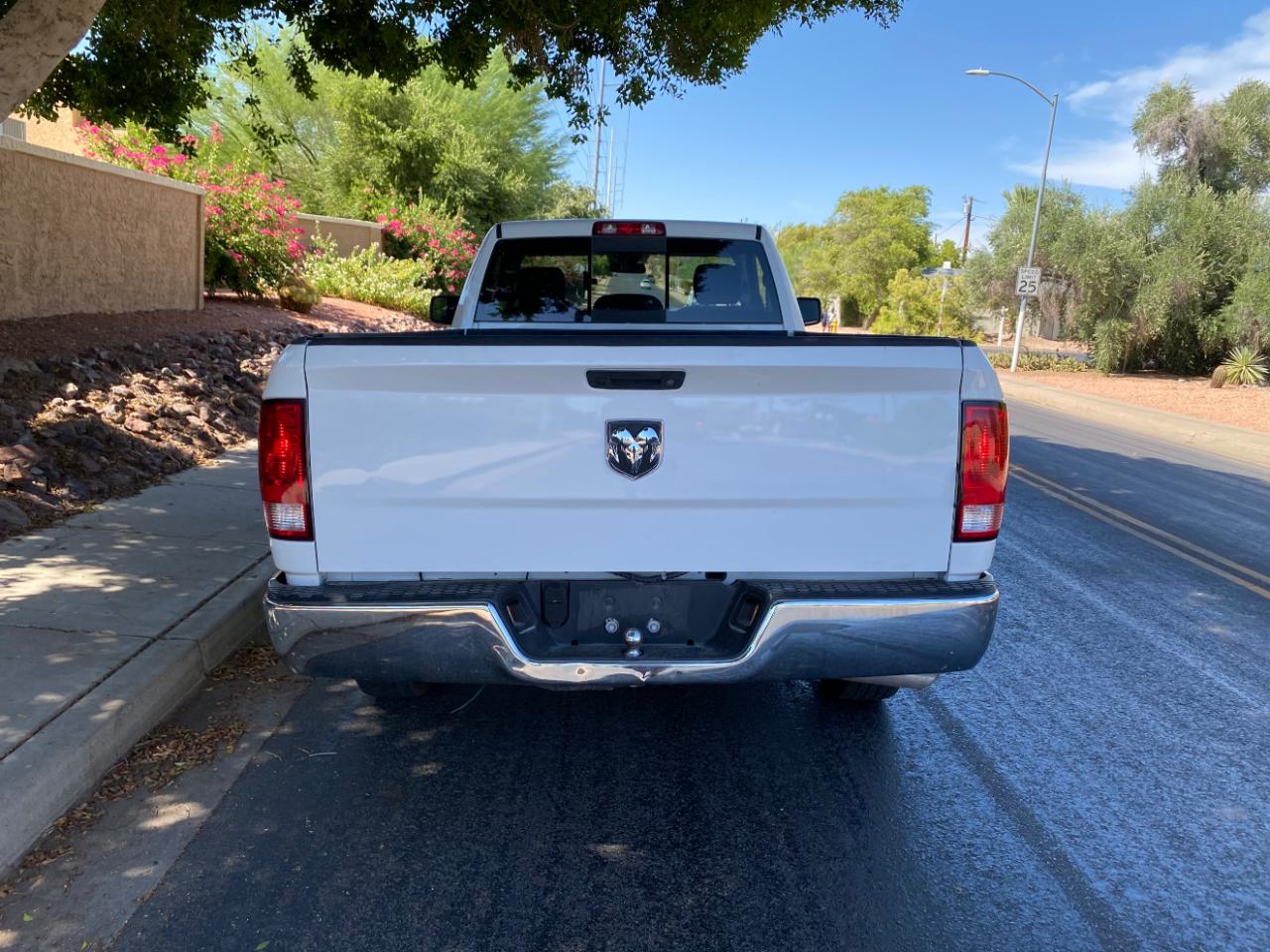 RAM 1500 Tradesman 4x2 Reg Cab 8' Box 2018