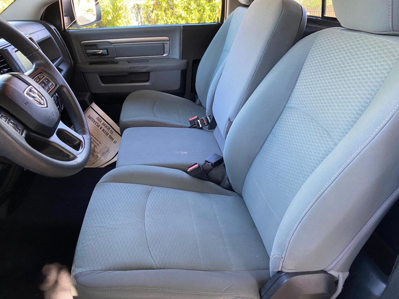 RAM 1500 Tradesman 4x2 Reg Cab 8' Box 2018