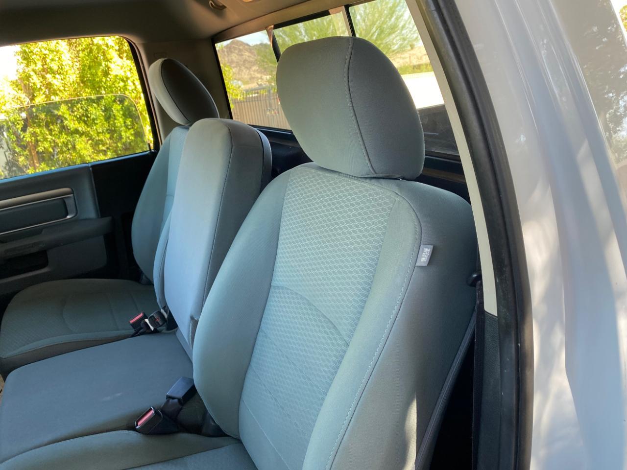 RAM 1500 Tradesman 4x2 Reg Cab 8' Box 2018