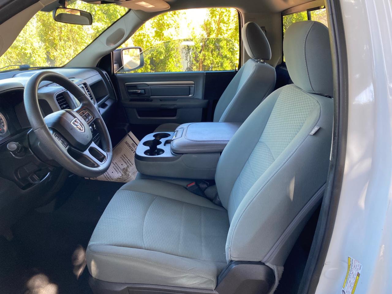 RAM 1500 Tradesman 4x2 Reg Cab 8' Box 2018