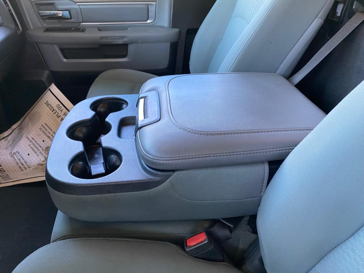 RAM 1500 Tradesman 4x2 Reg Cab 8' Box 2018