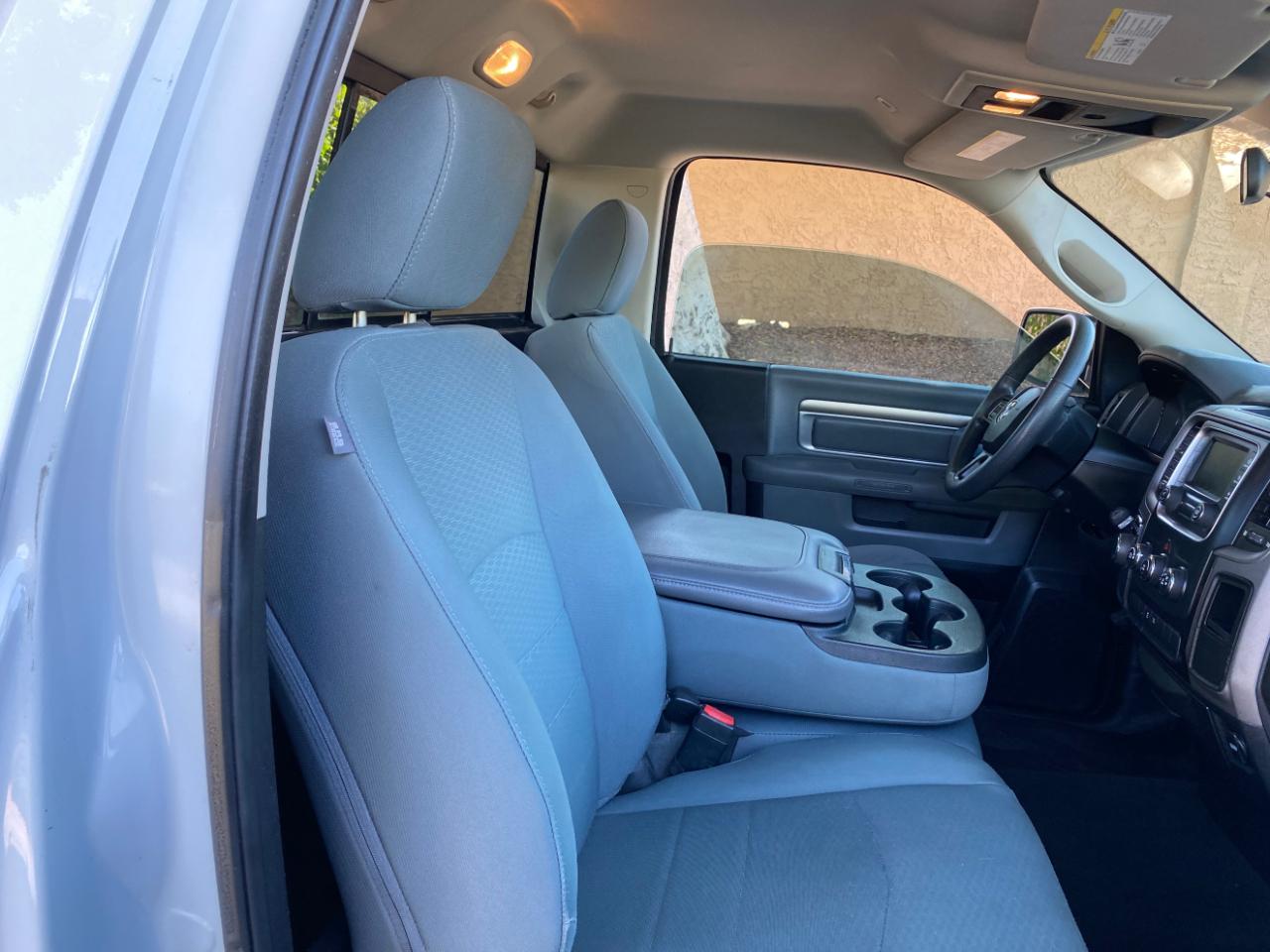 RAM 1500 Tradesman 4x2 Reg Cab 8' Box 2018
