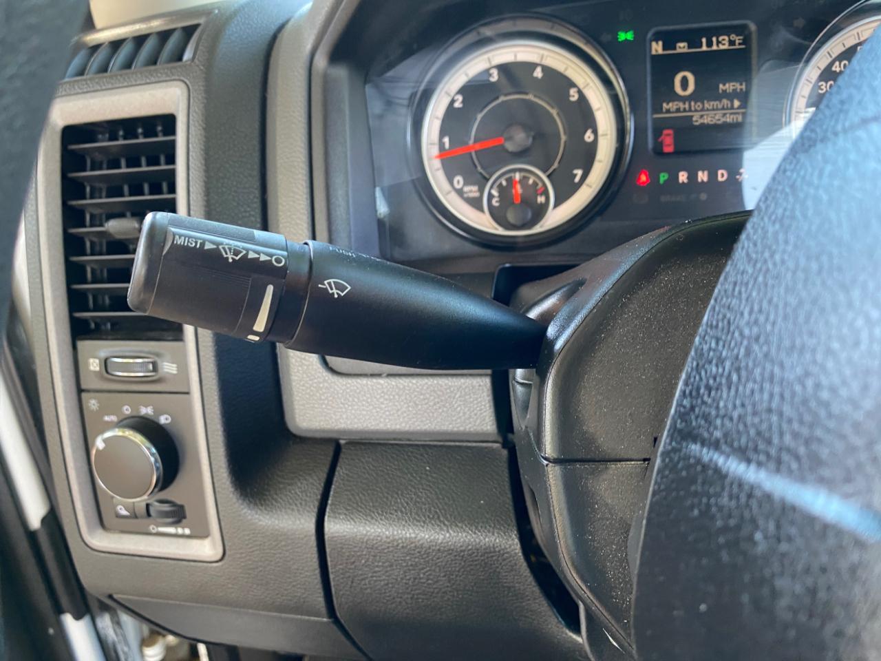 RAM 1500 Tradesman 4x2 Reg Cab 8' Box 2018