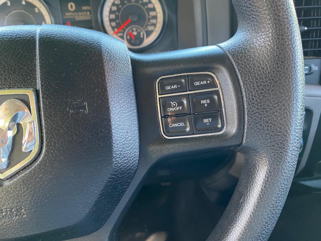 RAM 1500 Tradesman 4x2 Reg Cab 8' Box 2018