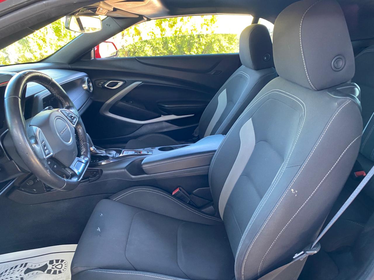 Chevrolet Camaro 2dr Conv 1LT 2019