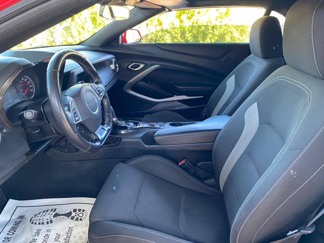 Chevrolet Camaro 2dr Conv 1LT 2019
