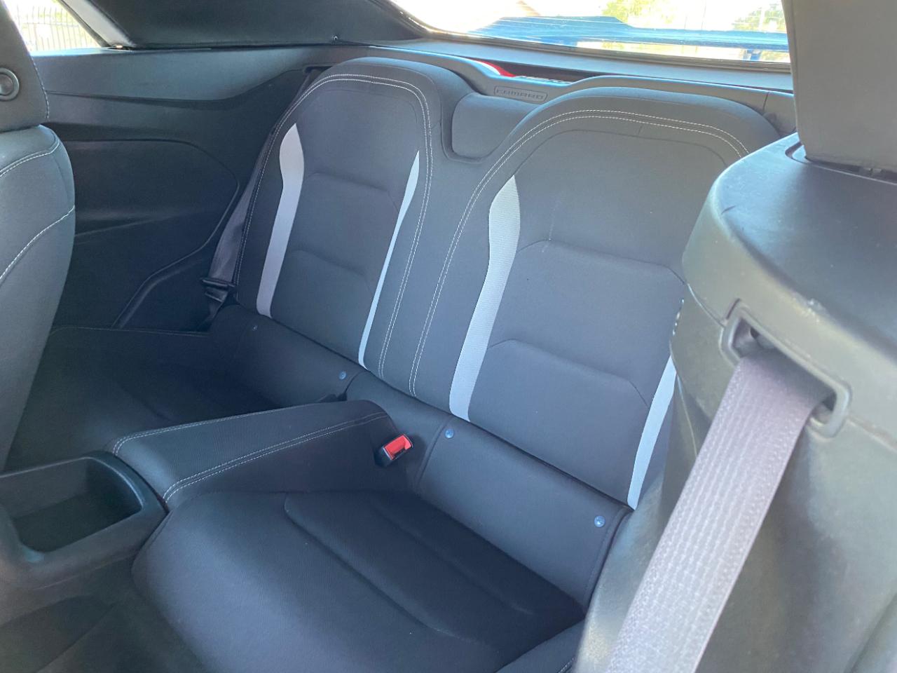 Chevrolet Camaro 2dr Conv 1LT 2019