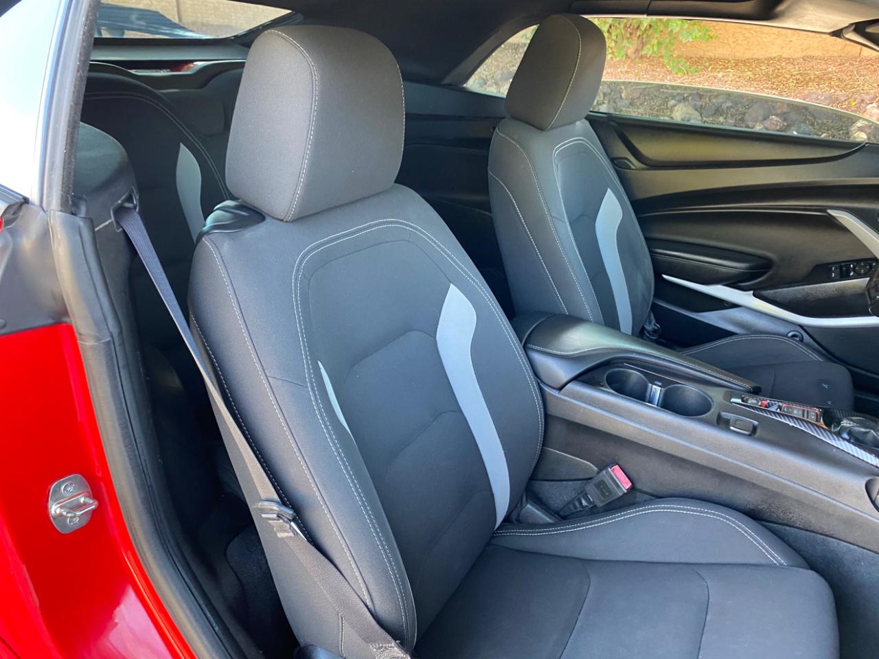 Chevrolet Camaro 2dr Conv 1LT 2019