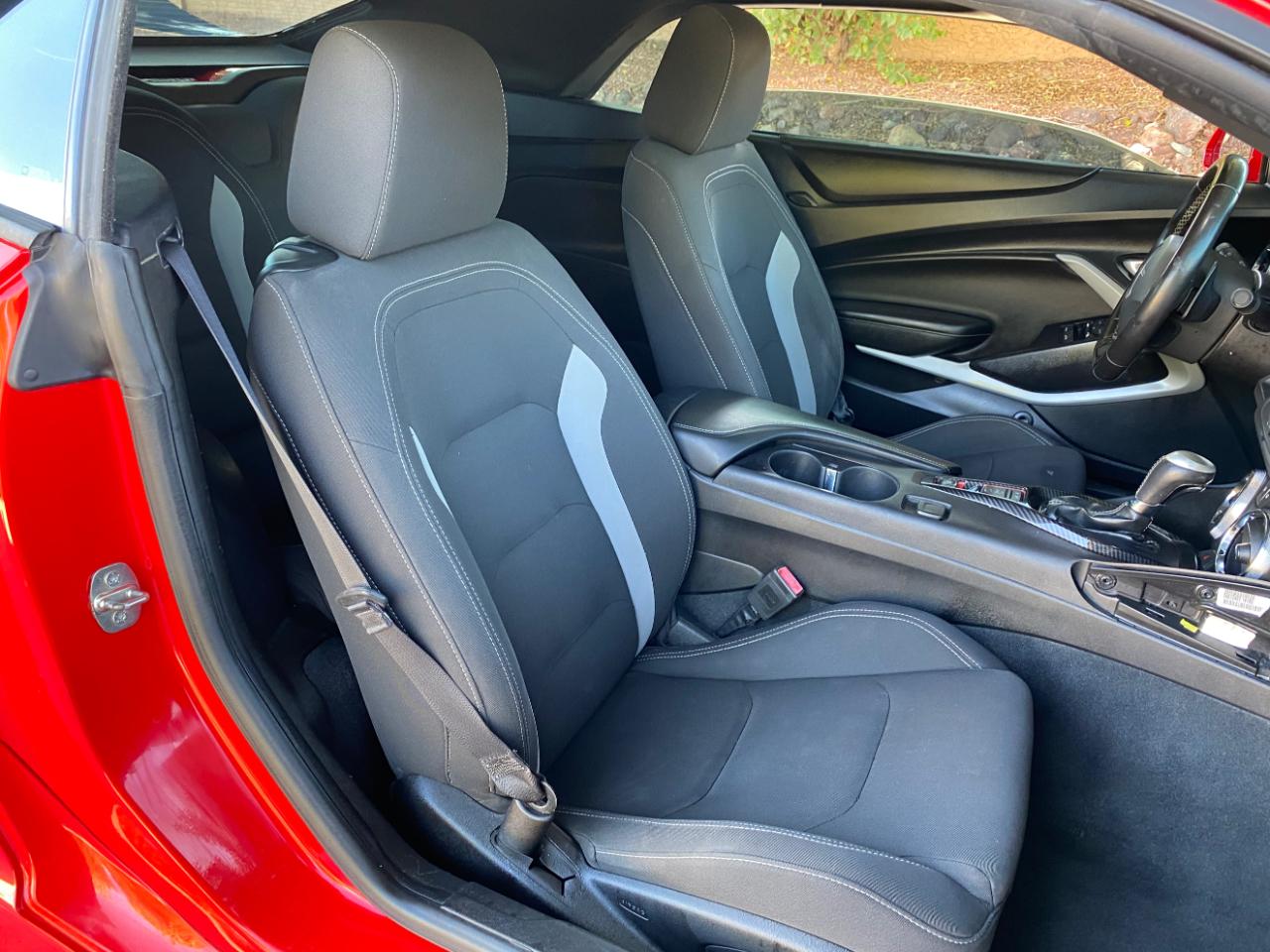 Chevrolet Camaro 2dr Conv 1LT 2019