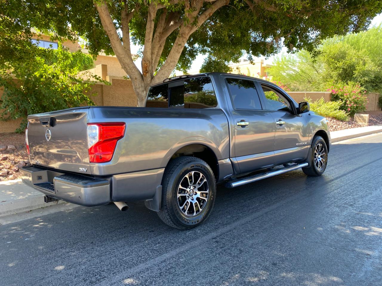 Nissan Titan 4x2 Crew Cab SV 2021
