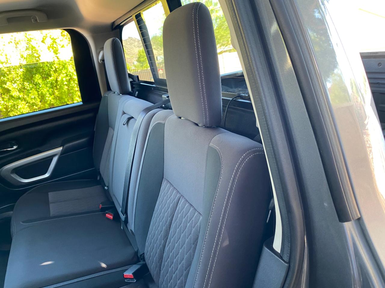 Nissan Titan 4x2 Crew Cab SV 2021