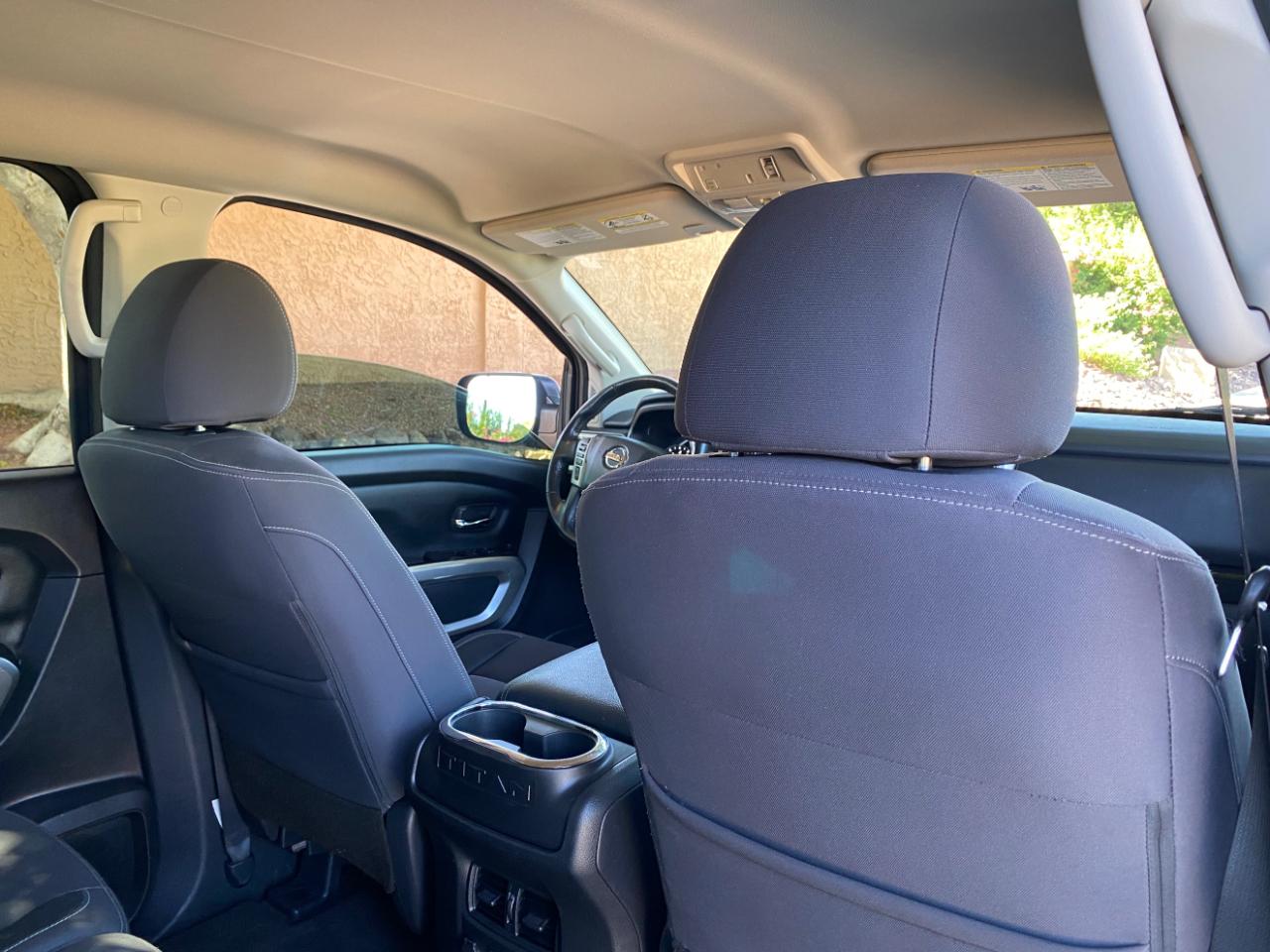Nissan Titan 4x2 Crew Cab SV 2021