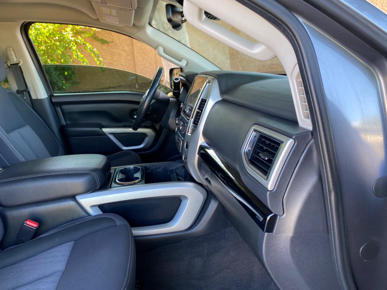 Nissan Titan 4x2 Crew Cab SV 2021