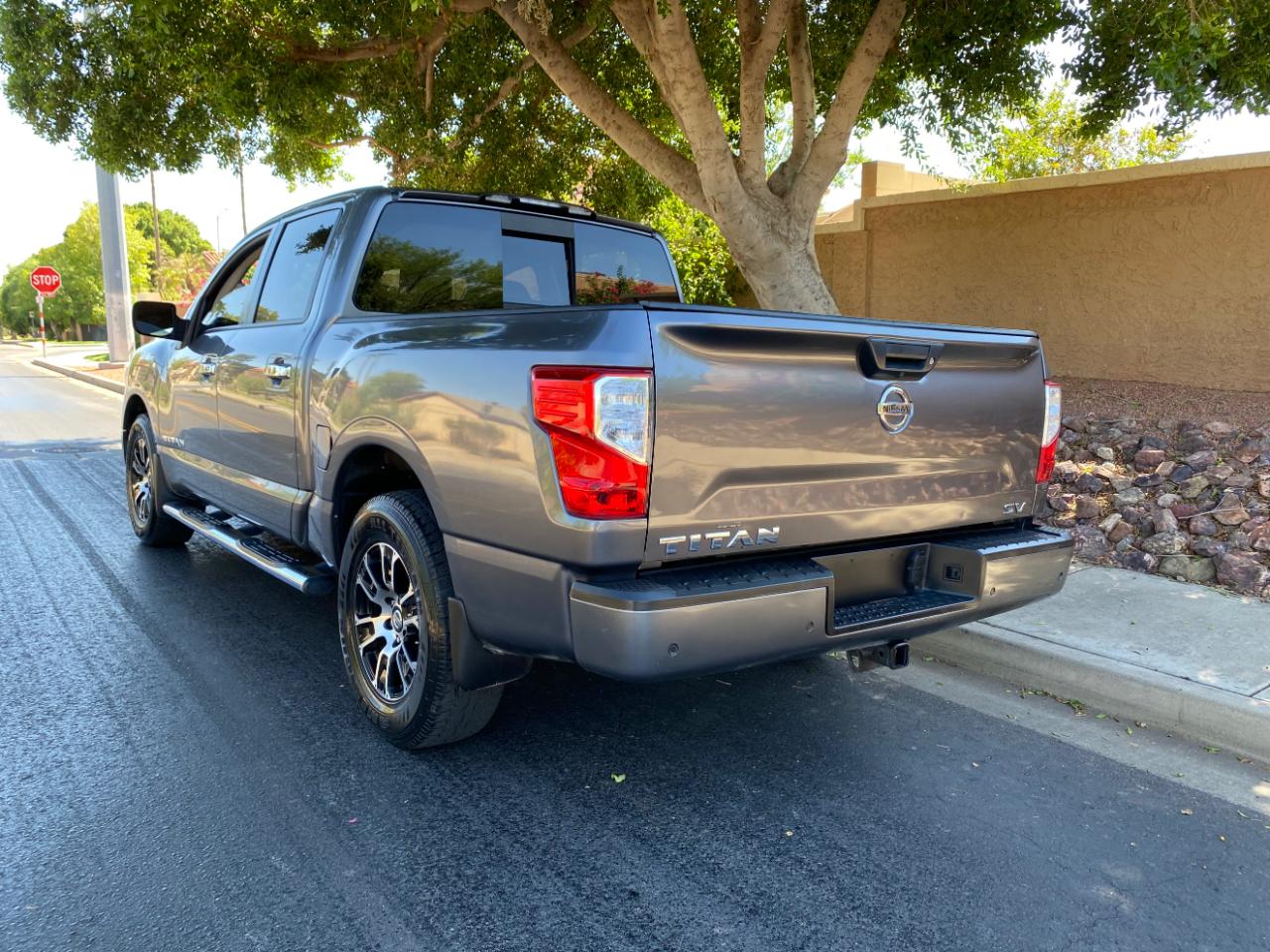 Nissan Titan 4x2 Crew Cab SV 2021