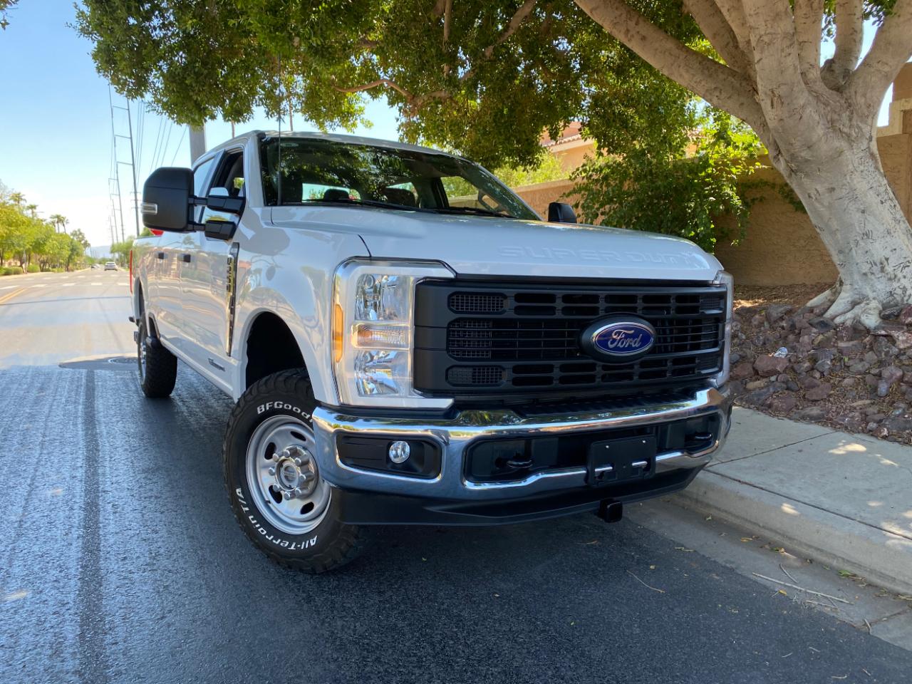 Ford Super Duty F-250 SRW XL 4WD Crew Cab 6.75' Box 2023