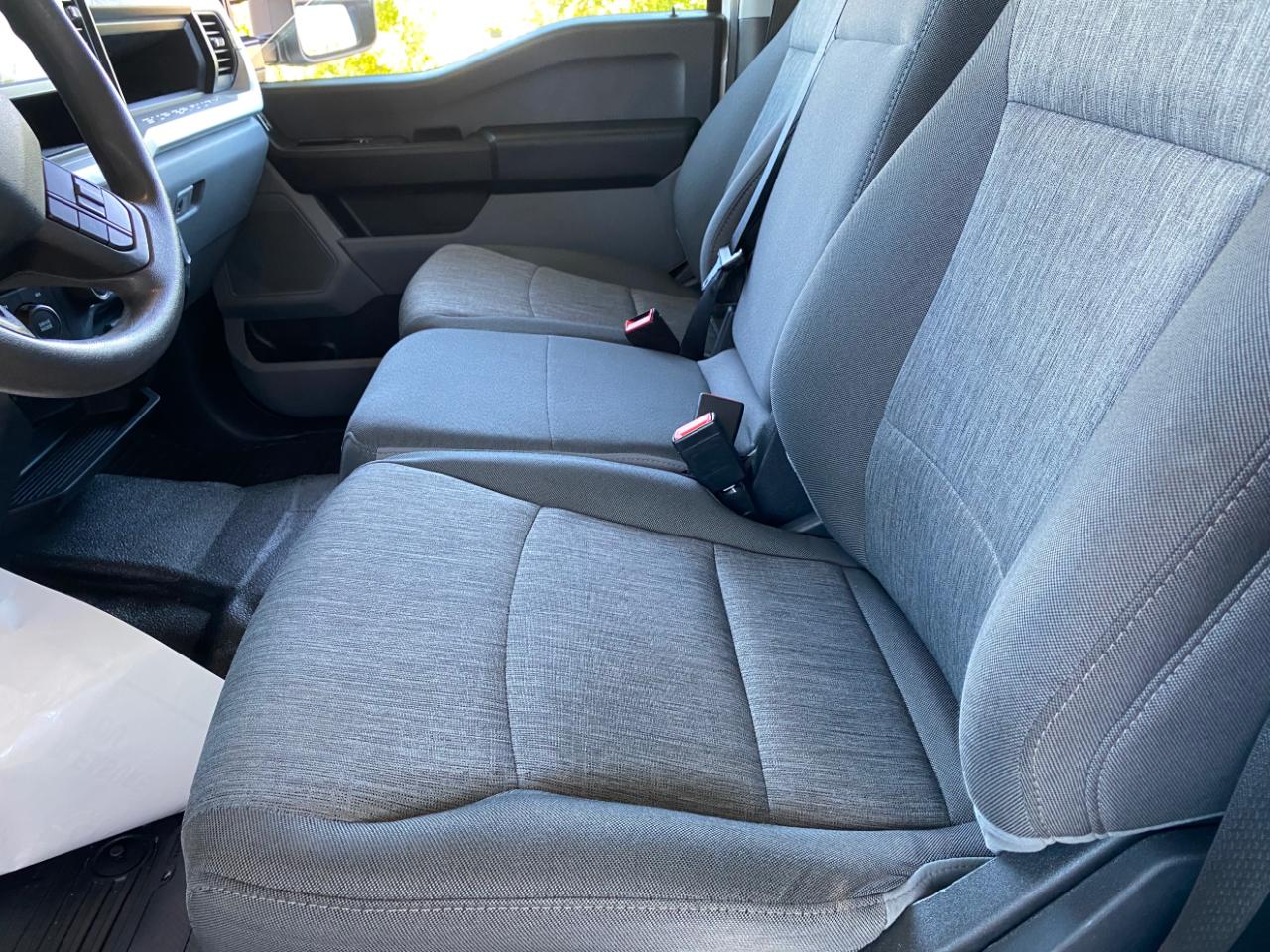 Ford Super Duty F-250 SRW XL 4WD Crew Cab 6.75' Box 2023