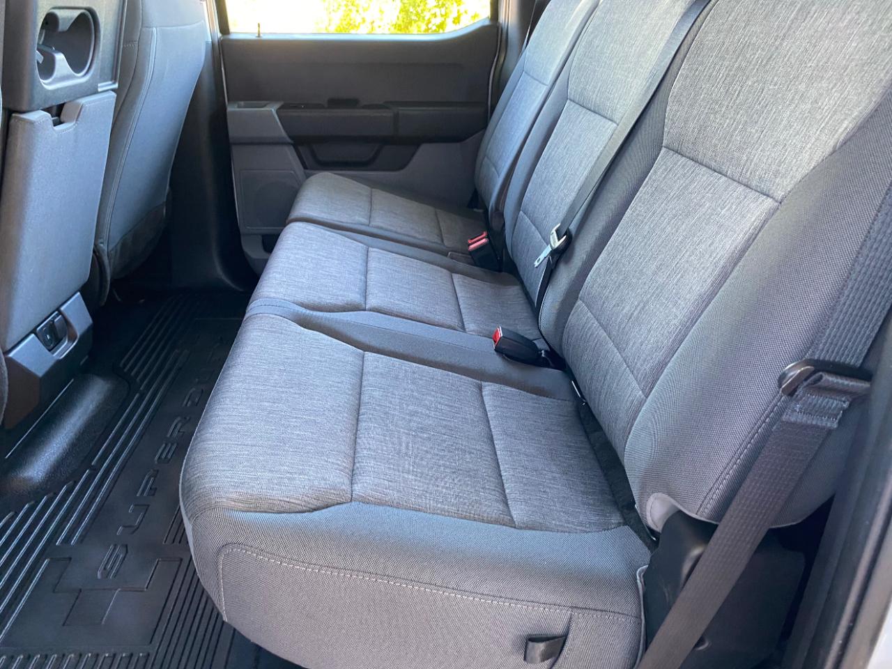 Ford Super Duty F-250 SRW XL 4WD Crew Cab 6.75' Box 2023