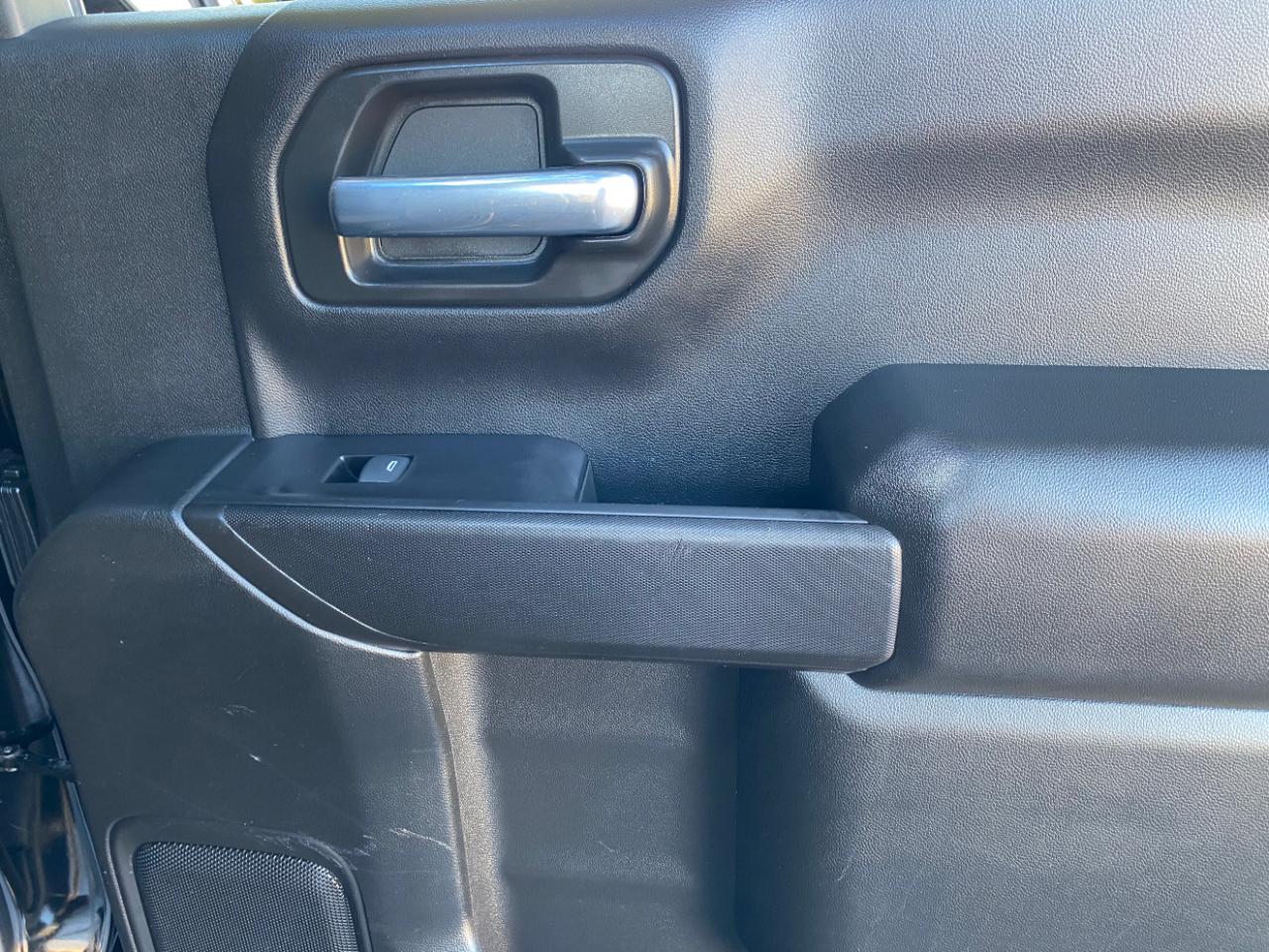 Chevrolet Silverado 1500 4WD Crew Cab 147" LT w/1LT 2021