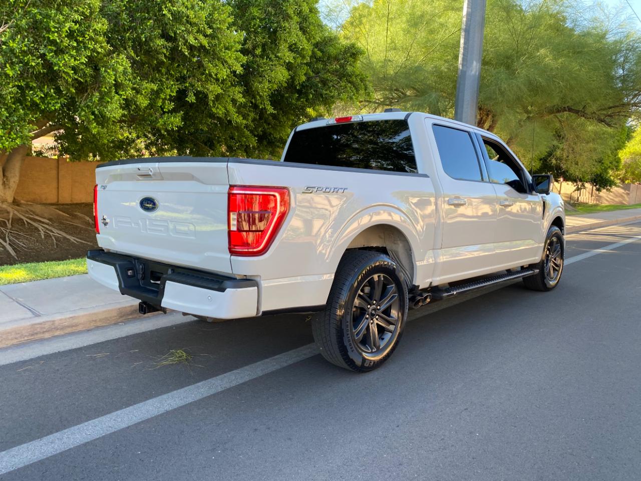 Ford F-150 XLT 2WD SuperCrew 5.5' Box 2023