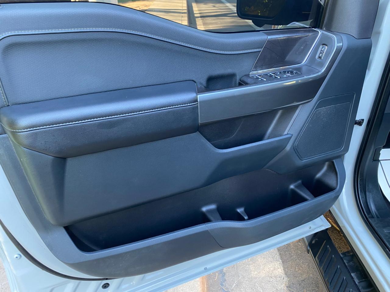 Ford F-150 XLT 2WD SuperCrew 5.5' Box 2023