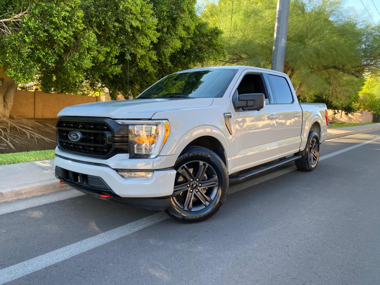 Ford F-150 XLT 2WD SuperCrew 5.5' Box 2023