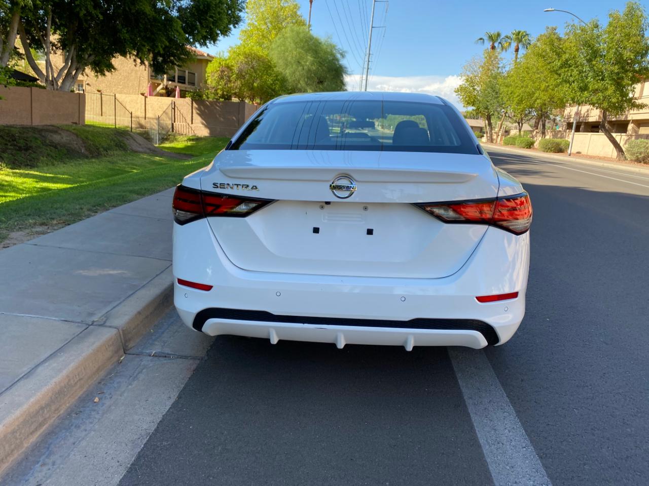 Nissan Sentra S CVT 2022