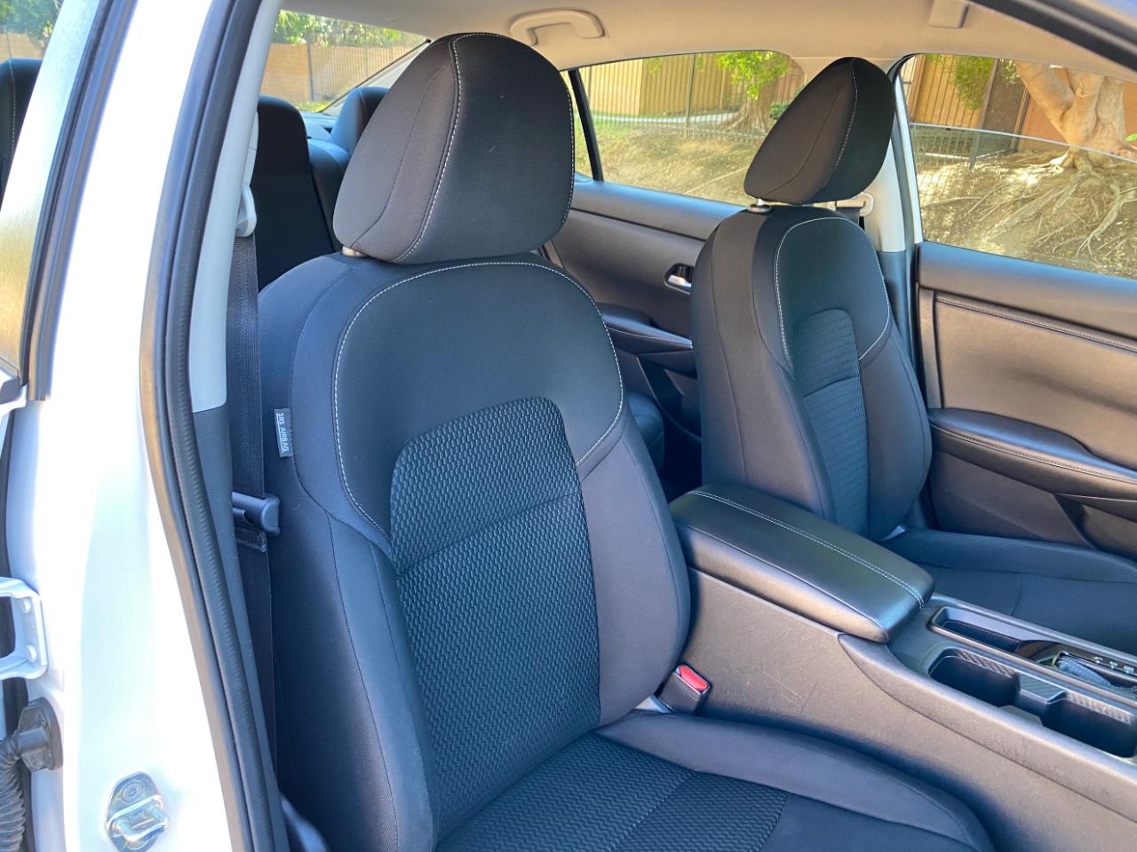 Nissan Sentra S CVT 2022