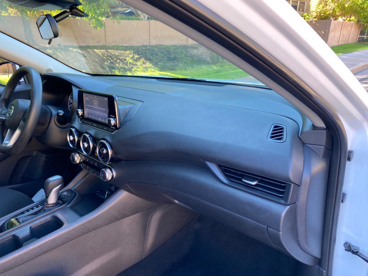 Nissan Sentra S CVT 2022