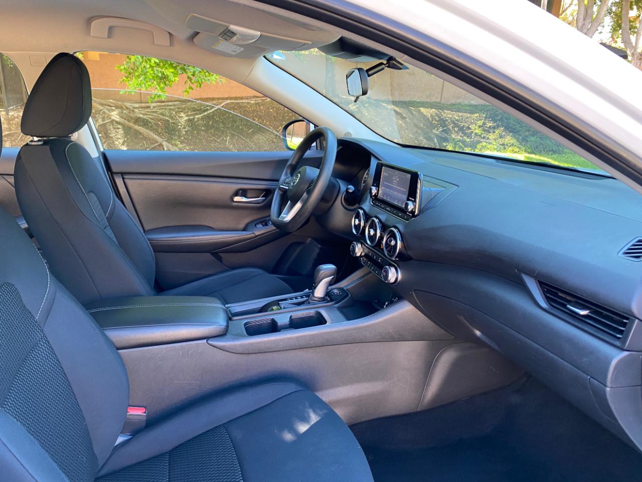 Nissan Sentra S CVT 2022