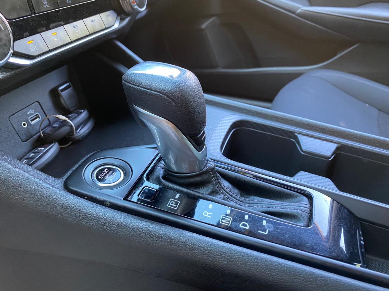 Nissan Sentra S CVT 2022