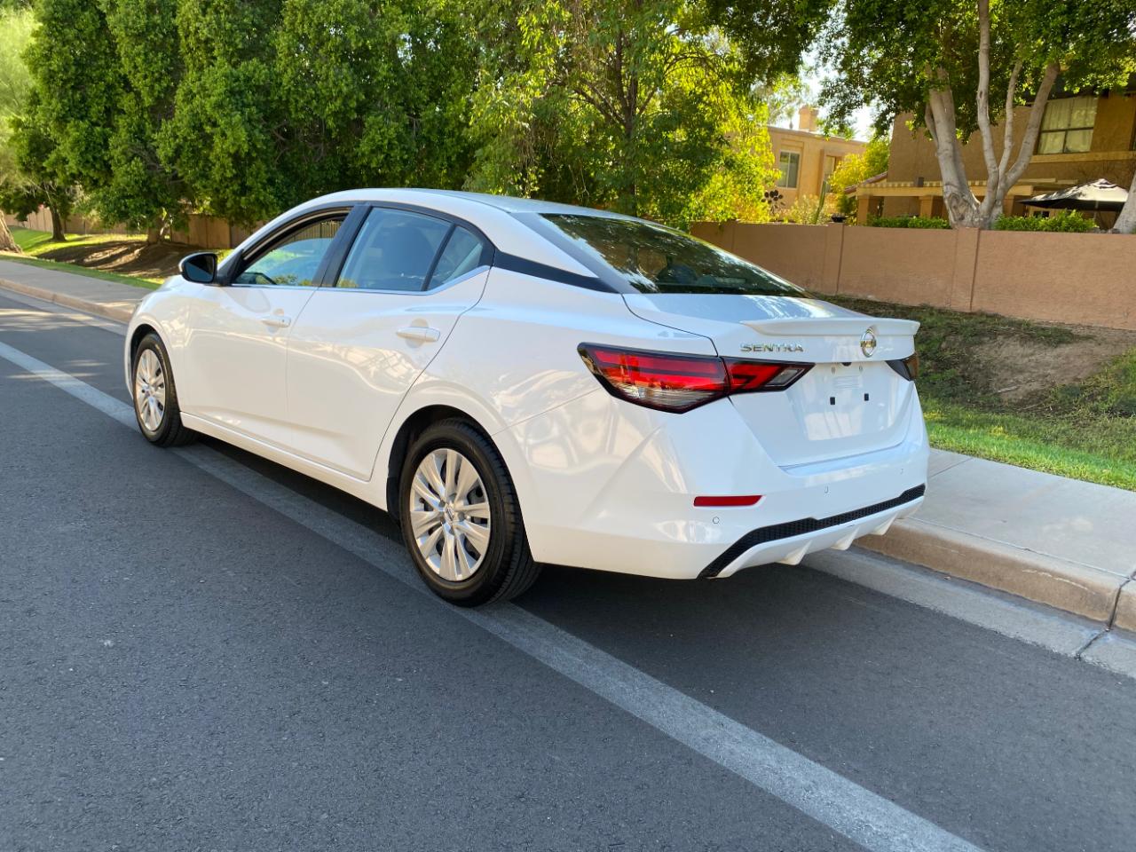 Nissan Sentra S CVT 2022