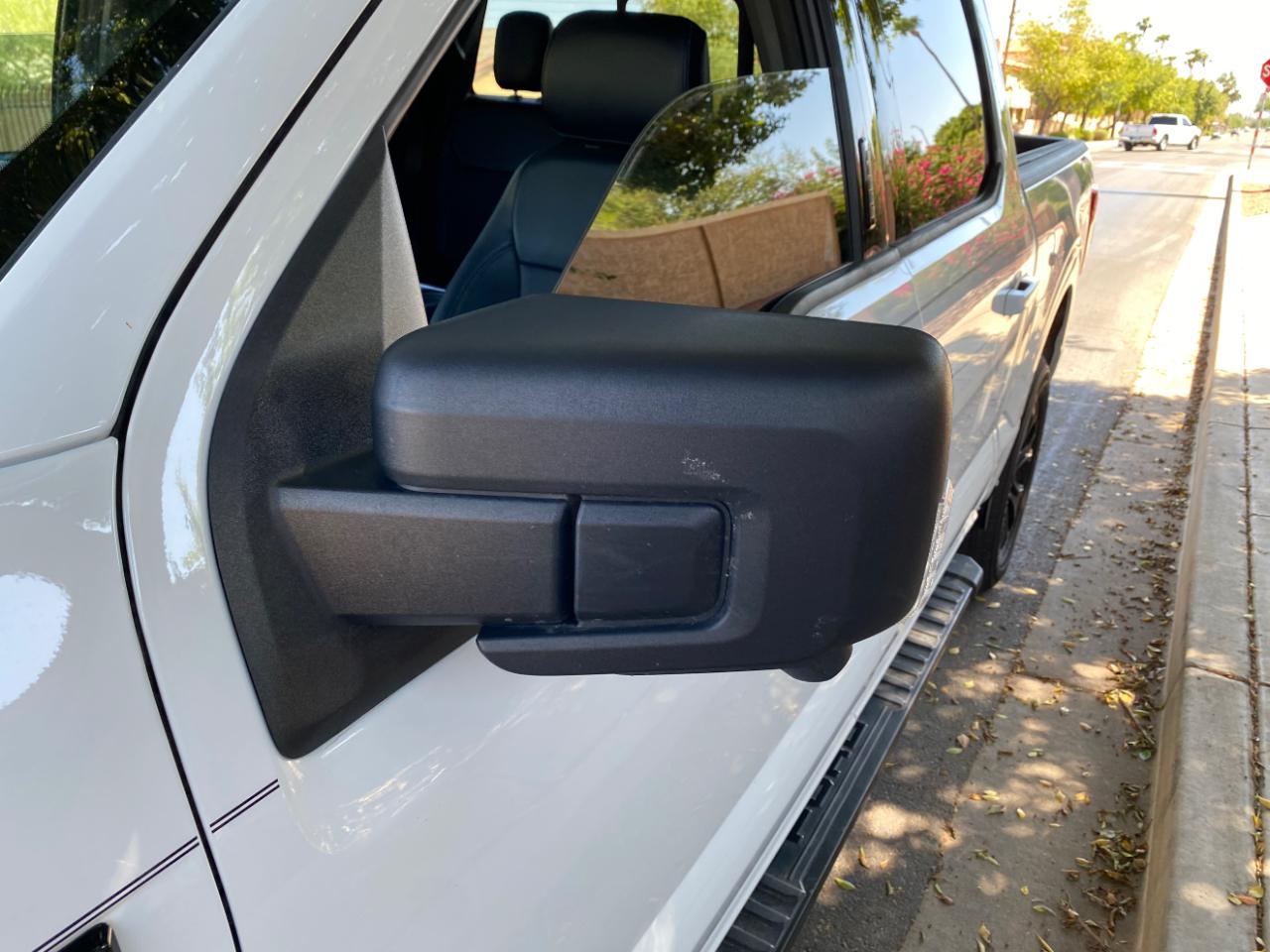 Ford F-150 XLT SuperCrew Short Bed 4WD 2023