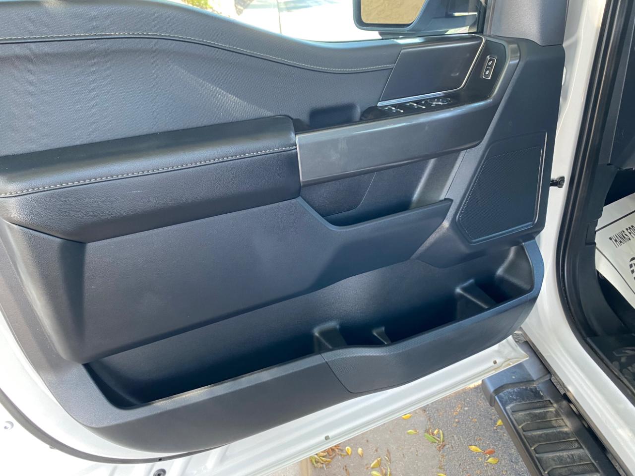 Ford F-150 XLT SuperCrew Short Bed 4WD 2023