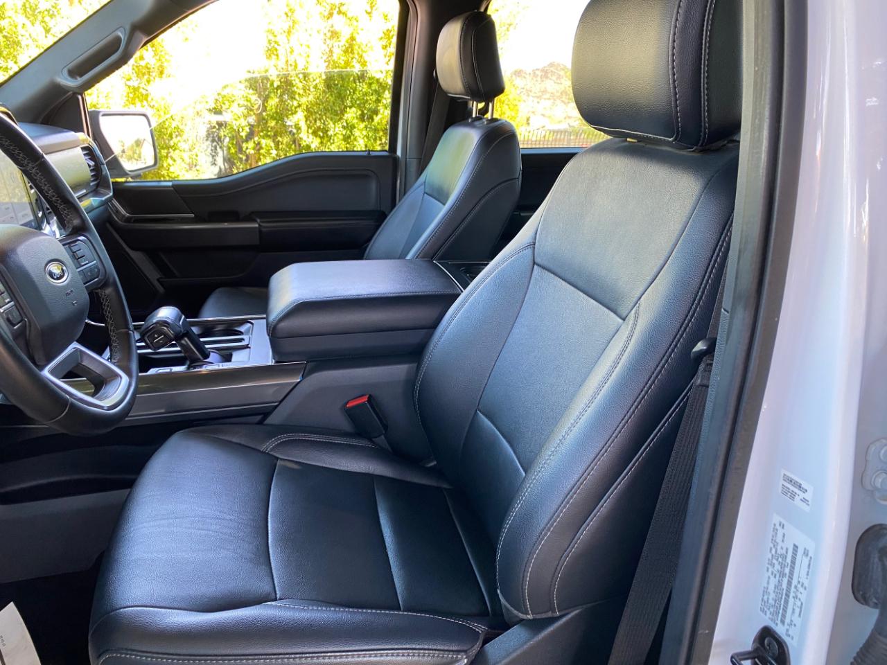 Ford F-150 XLT SuperCrew Short Bed 4WD 2023