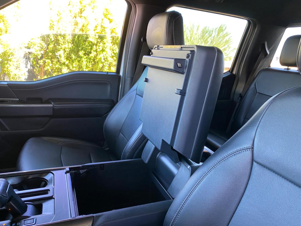 Ford F-150 XLT SuperCrew Short Bed 4WD 2023