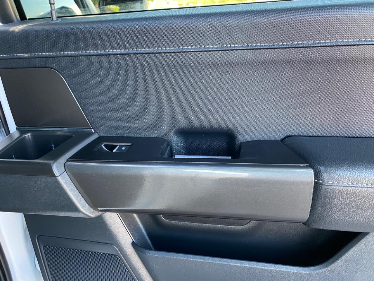 Ford F-150 XLT SuperCrew Short Bed 4WD 2023