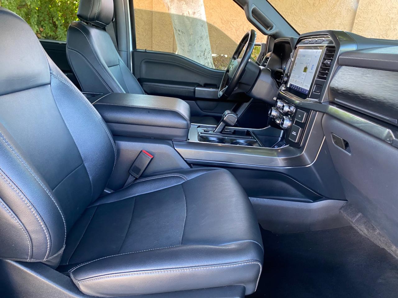Ford F-150 XLT SuperCrew Short Bed 4WD 2023