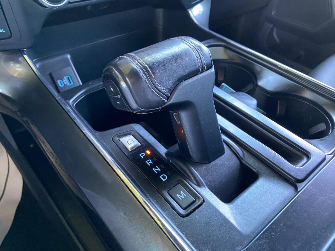 Ford F-150 XLT SuperCrew Short Bed 4WD 2023